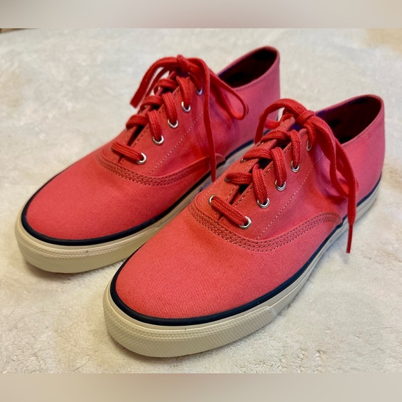 Sperry Top Sider canvas sneakers in coral size 9 woman’s - Picture 1 of 8